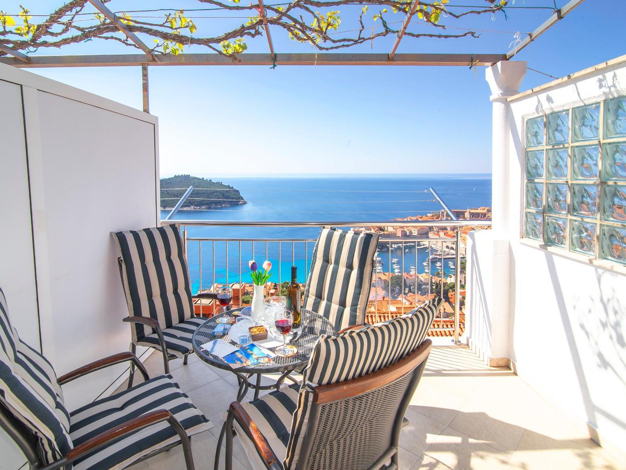 Apartment Superb View 2 Дубровник Екстериор снимка