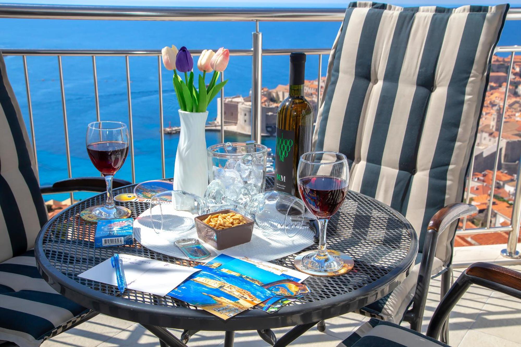 Apartment Superb View 2 Дубровник Екстериор снимка